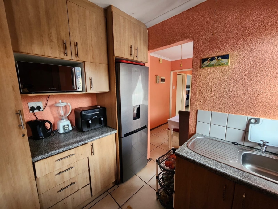 3 Bedroom Property for Sale in Tlhabane West North West